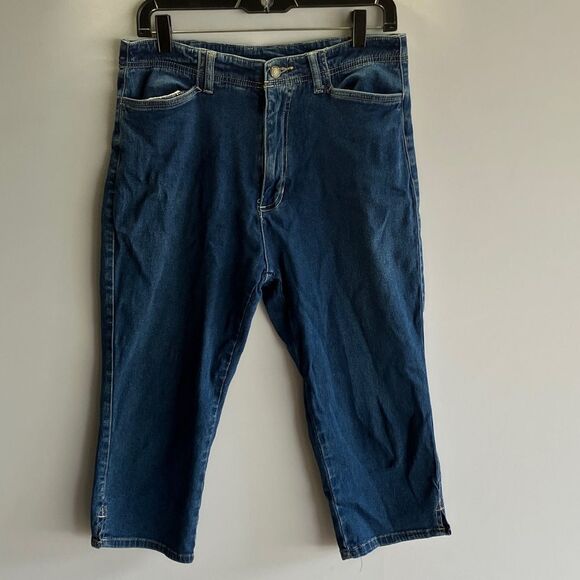 bill blass Denim - Bill Blass Women's Straight Leg Blue Jeans